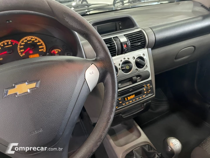 CLASSIC 1.0 MPFI ADVANTAGE 8V FLEX 4P MANUAL