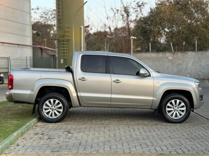 Amarok 2.0 16V 4X4 CABINE DUPLA HIGHLINE TURBO INTERCOOLER