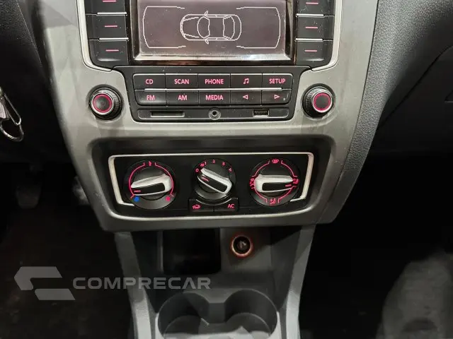 FOX - 1.6 MSI COMFORTLINE 8V 4P MANUAL