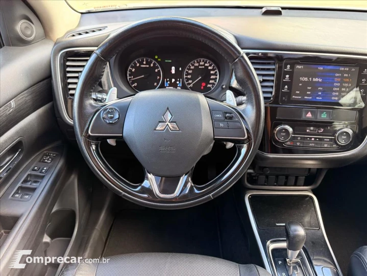 OUTLANDER 2.0 16V GASOLINA 4P AUTOMÁTICO