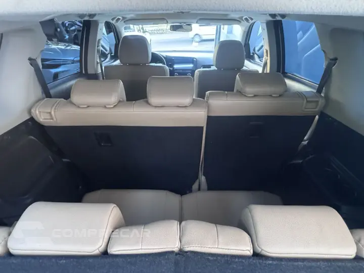 OUTLANDER 3.0 GT 4X4 V6 24V