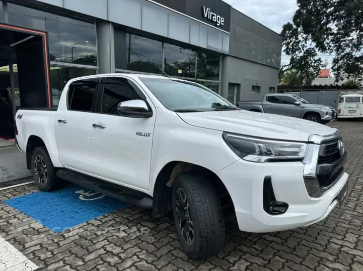 HILUX 2.8 SRV 4X4 CD 16V
