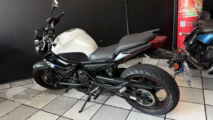 XJ6 N
