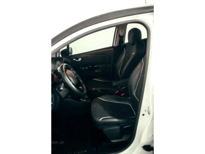 CAPTUR 2.0 16V HI-FLEX INTENSE AUTOMÁTICO