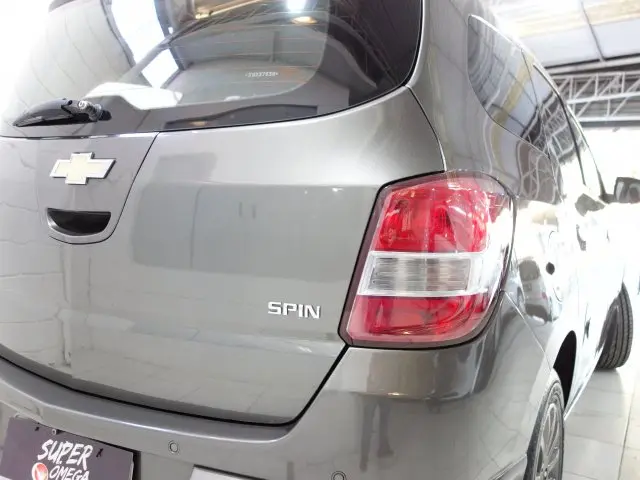 SPIN - 1.8 ADVANTAGE 8V 4P AUTOMÁTICO