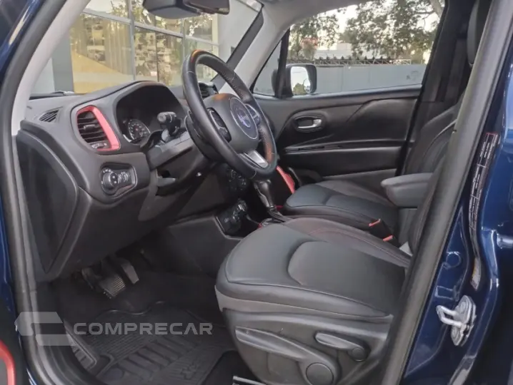 RENEGADE 2.0 16V Turbo Trailhawk 4X4