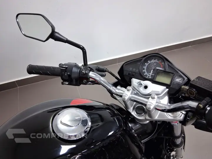 HONDA CB 300R
