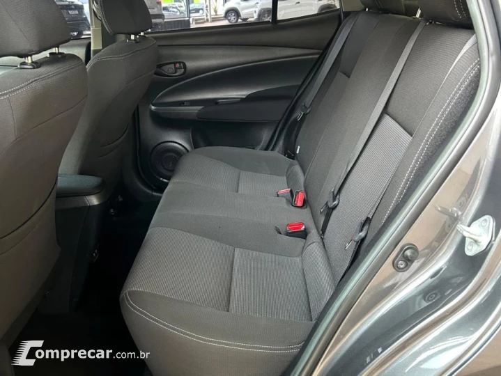YARIS 1.5 16V FLEX SEDAN XL LIVE MULTIDRIVE