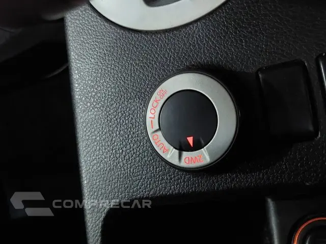 X-TRAIL - 2.0 SE 16V 4P AUTOMÁTICO