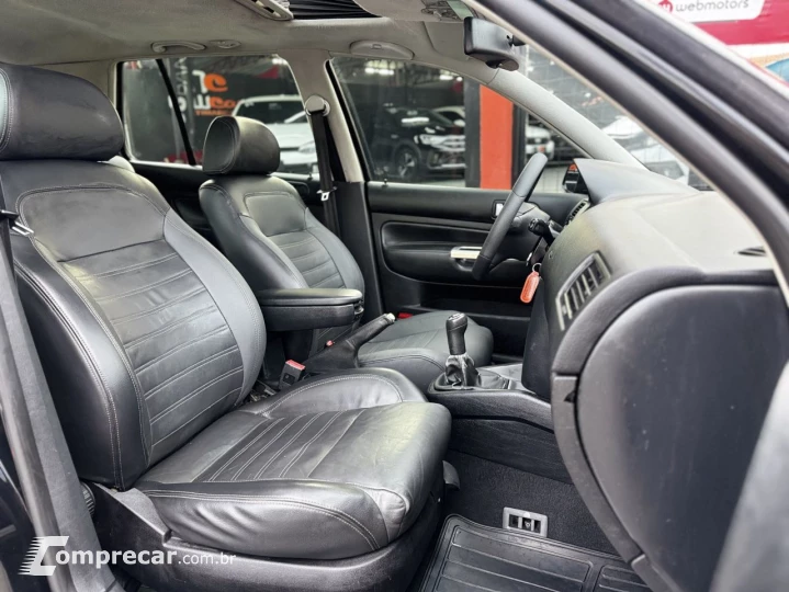 Golf Sportline 1.6 Mi Total Flex 8V 4p