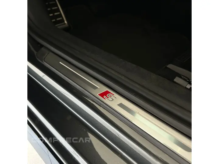 A3 2.0 40 TFSI MHEV SEDAN PERFORMANCE BLACK S-TRONIC