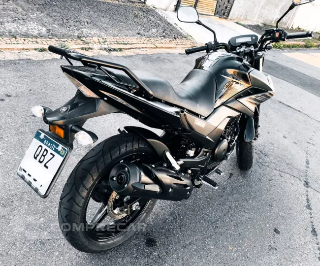FAZER 250 BLUEFLEX