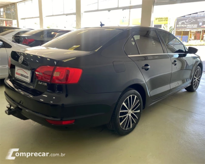 JETTA 2.0 TSI HIGHLINE 200CV GASOLINA 4P TIPTRONIC