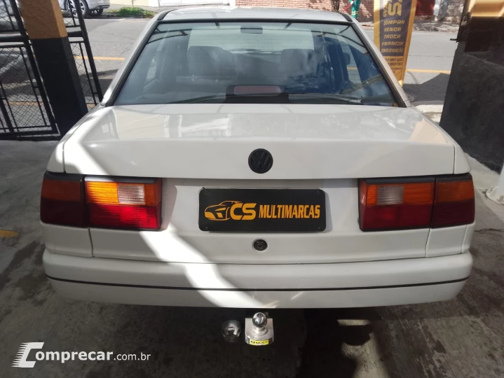 SANTANA 1.8 CL 8V