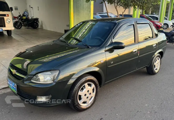 Classic Sedan 1.0 4P VHCE FLEX LS