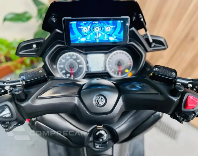 Xmax 250