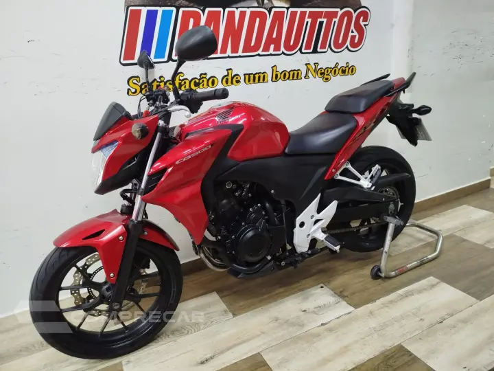 CB 500 F