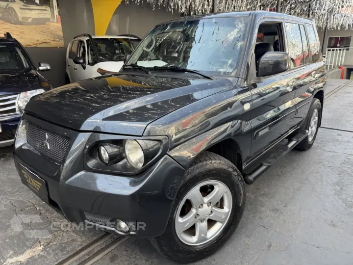 PAJERO TR4 2.0 4X4 16V 140CV FLEX 4P AUTOMÁTICO