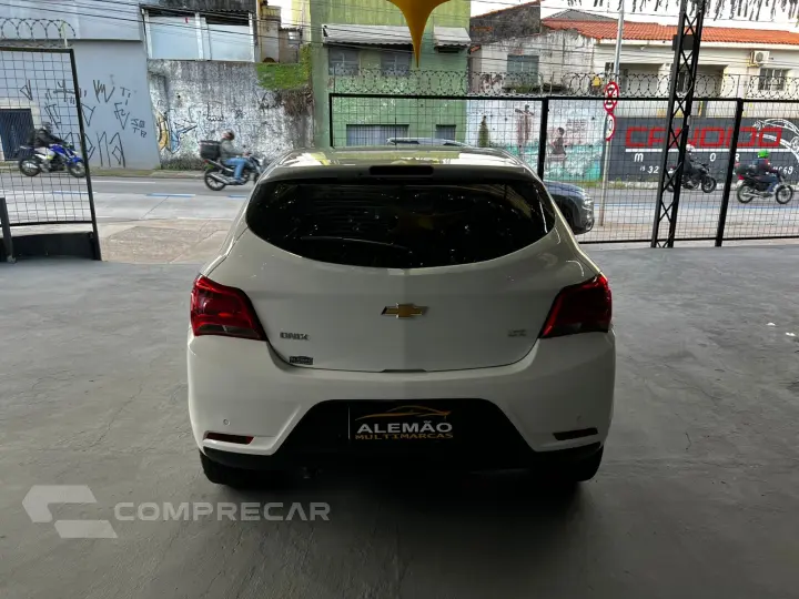 ONIX 1.4 MPFI LTZ 8V