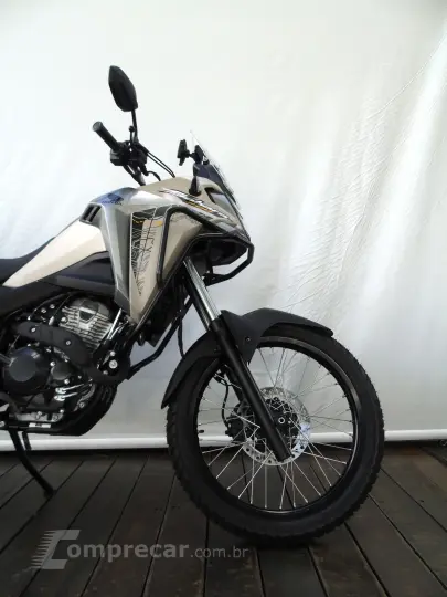 HONDA XRE 300 SAHARA