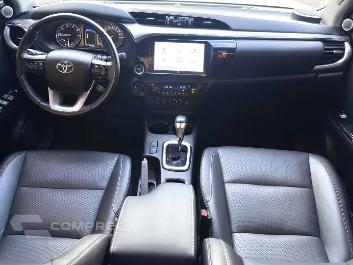 HILUX 2.8 D-4D TURBO DIESEL CD SRX 4X4 AUTOMÁTICO