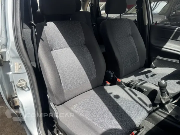 Classic Sedan 1.0 4P FLEX LIFE