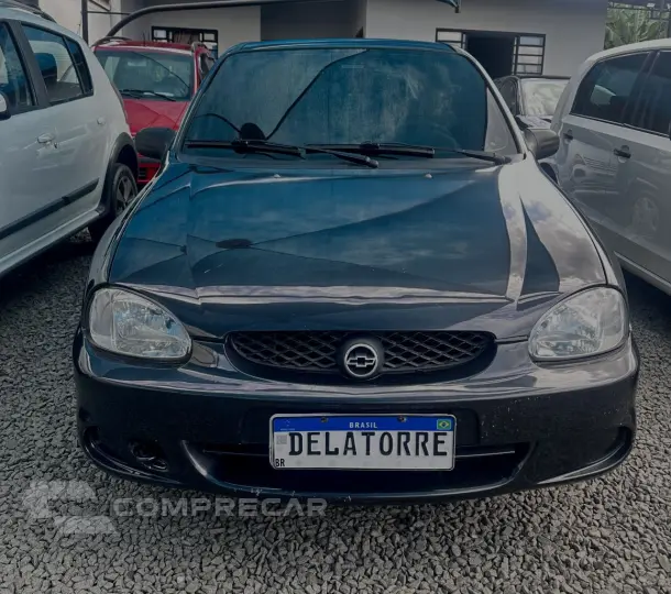 Corsa Sedan 1.0 4P WIND