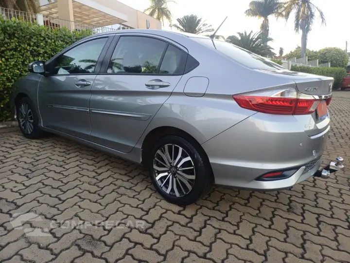 CITY 1.5 EXL Sedan 16V