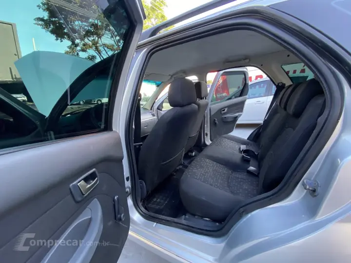 PALIO 1.4 Attractive Weekend 8V