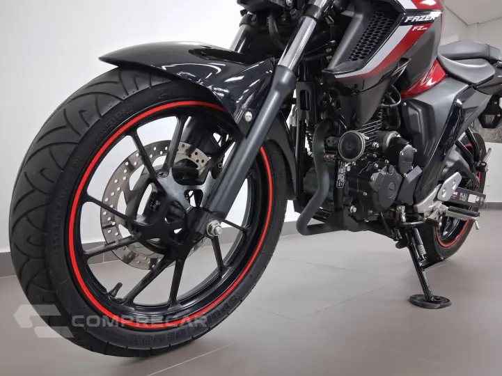 YAMAHA FZ25 FAZER ABS