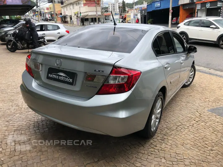 Civic 1.8 Lxs 16V Flex 4P Automático