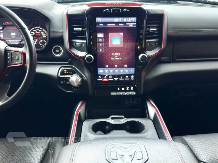 1500 5.7 V8 GASOLINA REBEL CD 4X4 AUTOMÁTICO