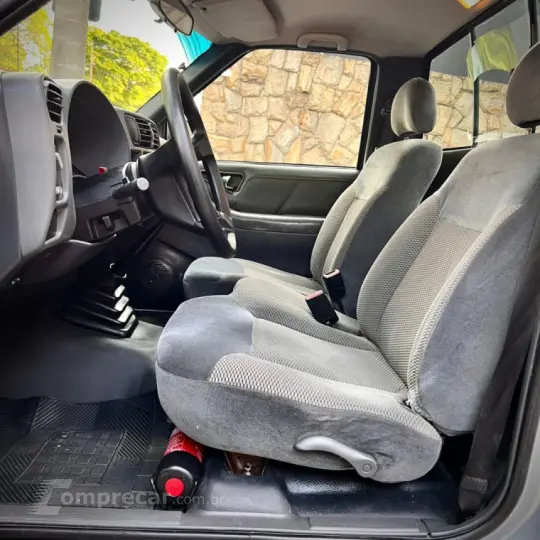 S10 2.4 MPFI Advantage 4X2 CS 8V