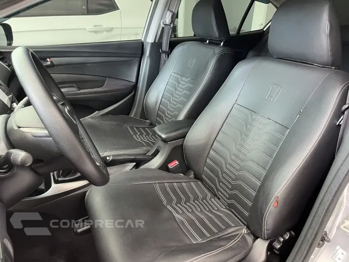 CITY 1.5 LX Sedan 16V