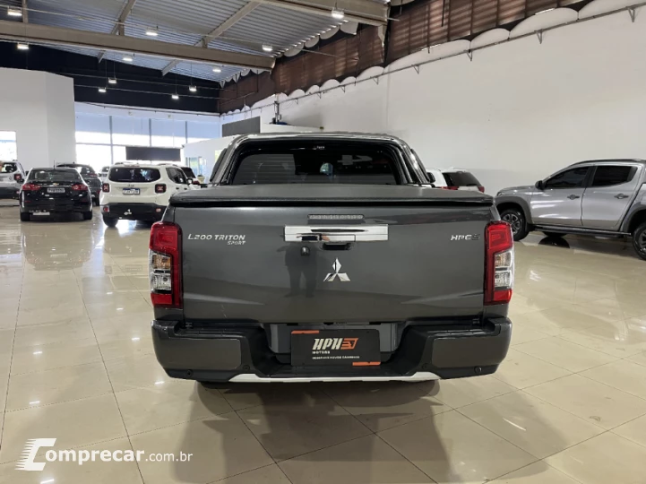 L200 TRITON 2.4 16V Turbo Sport Hpe-s CD 4X4