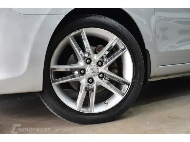 I30 - 2.0 MPFI GLS 16V 4P AUTOMÁTICO