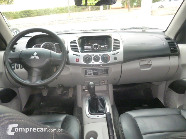 L200 TRITON 2.4 HLS 4X2 CD 16V