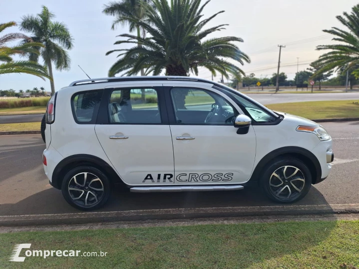 AIRCROSS 1.6 Exclusive 16V