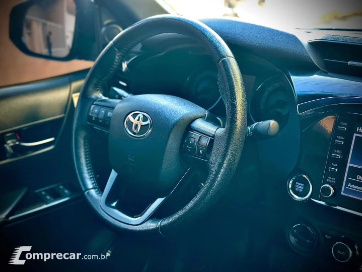 HILUX 2.8 SRX 4X4 CD 16V DIESEL 4P AUTOMÁTICO