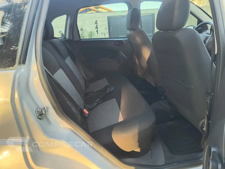 FIESTA 1.0 MPI Hatch 8V