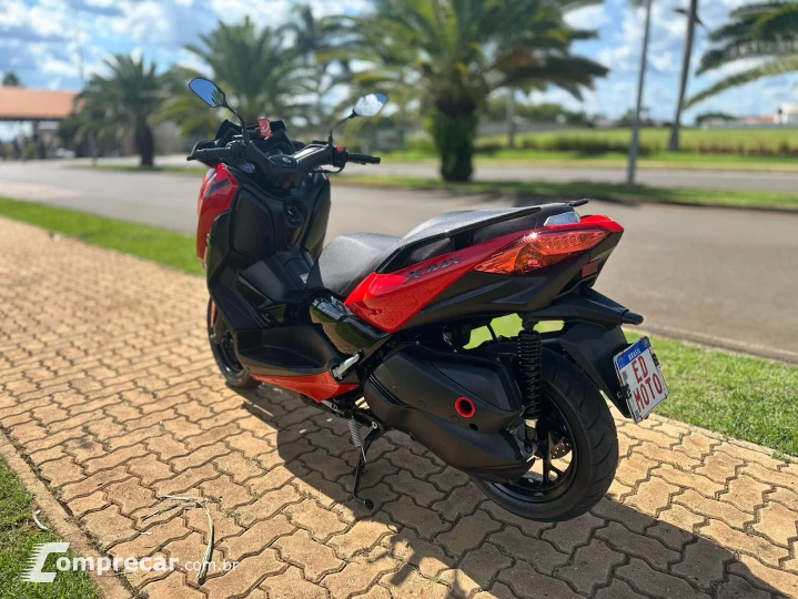 XMAX 250