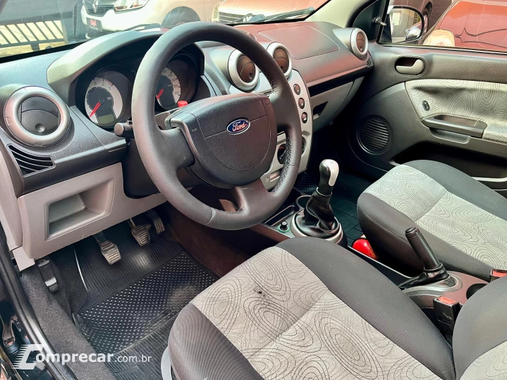 FIESTA 1.6 MPI Sedan 8V