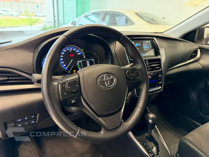 YARIS 1.5 16V Sedan XS