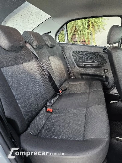 VOYAGE 1.0 12V MPI Totalflex