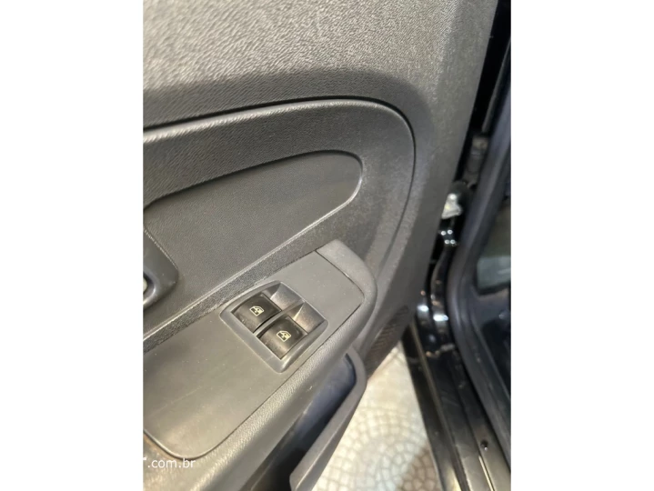 STRADA 1.4 MPI WORKING CS 8V FLEX 2P MANUAL