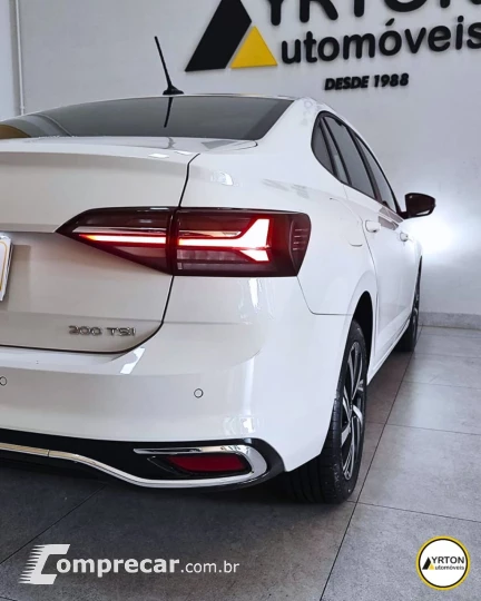 Virtus 1.0 4P 200 TSI FLEX HIGHLINE AUTOMÁTICO