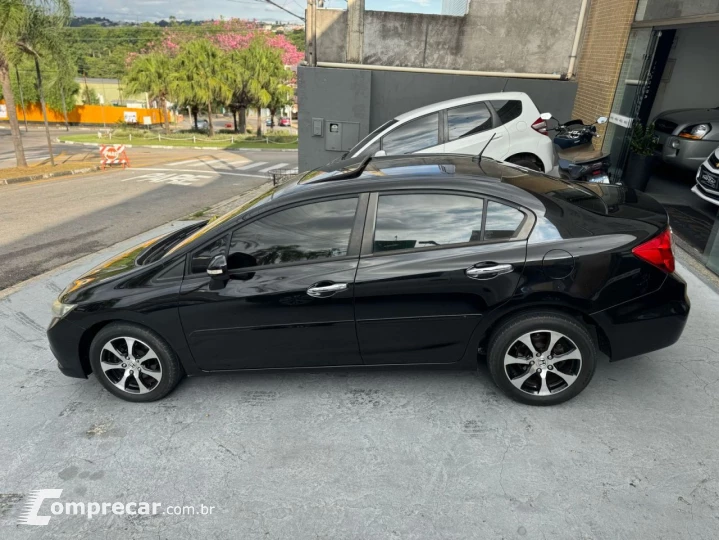Civic Sedan EXS 1.8/1.8 Flex 16V Aut. 4p