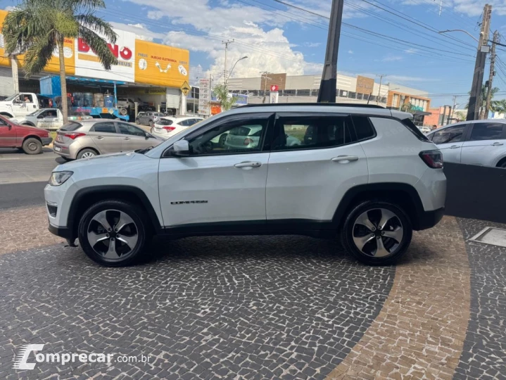 COMPASS 2.0 16V FLEX LONGITUDE AUTOMÁTICO