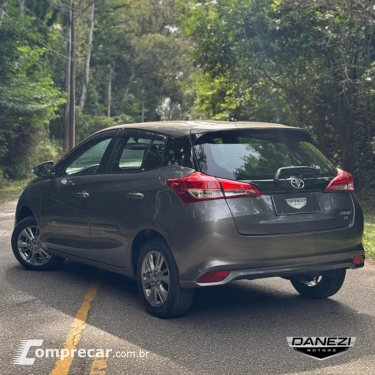 YARIS 1.5 16V XL Plus Connect