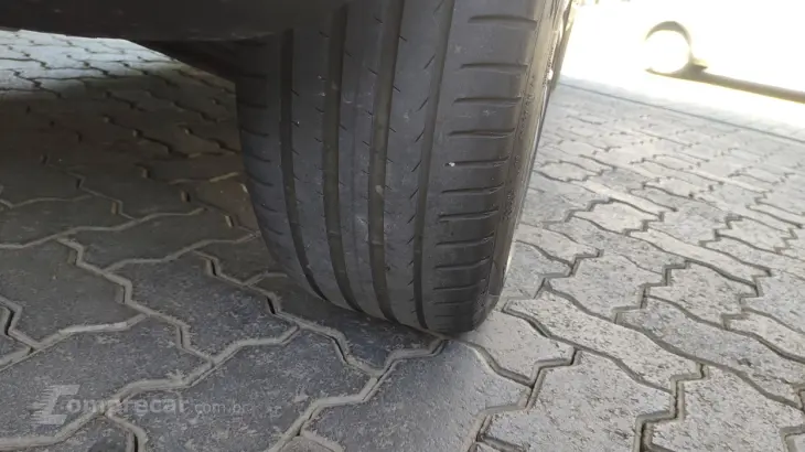 COMPASS 1.3 T270 TURBO LIMITED